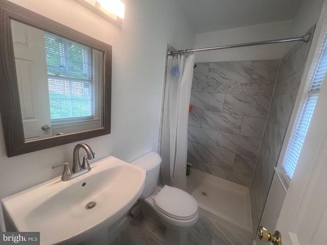 13235 STURBRIDGE RD, Woodbridge, VA 22192