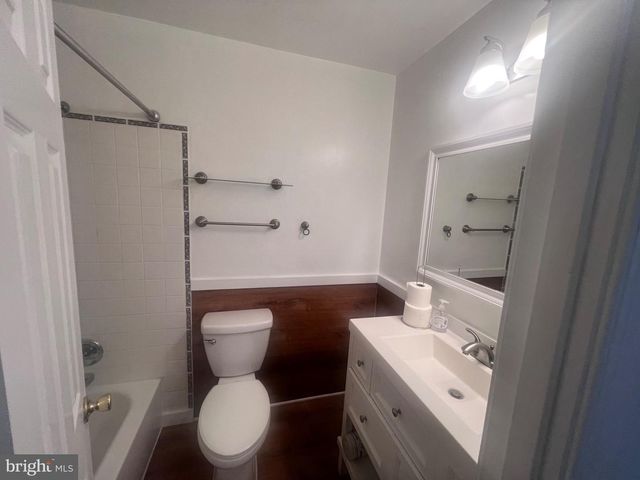 13235 STURBRIDGE RD, Woodbridge, VA 22192