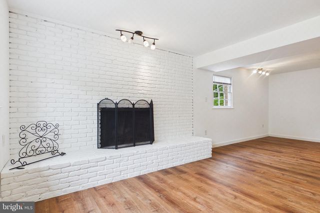 13235 STURBRIDGE RD, Woodbridge, VA 22192