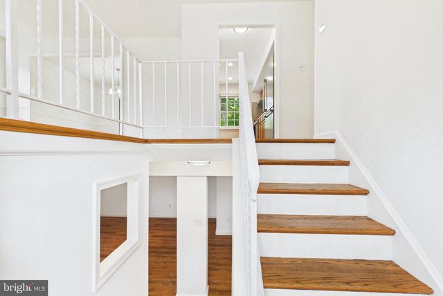 13235 STURBRIDGE RD, Woodbridge, VA 22192