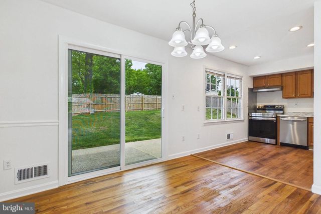 13235 STURBRIDGE RD, Woodbridge, VA 22192