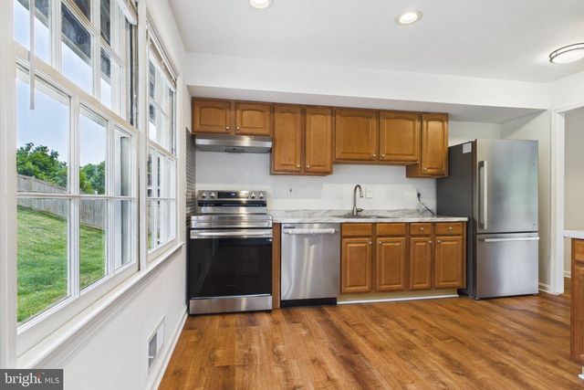 13235 STURBRIDGE RD, Woodbridge, VA 22192