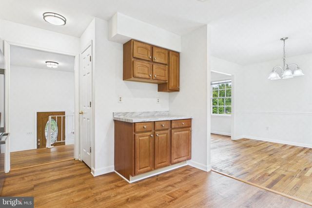 13235 STURBRIDGE RD, Woodbridge, VA 22192