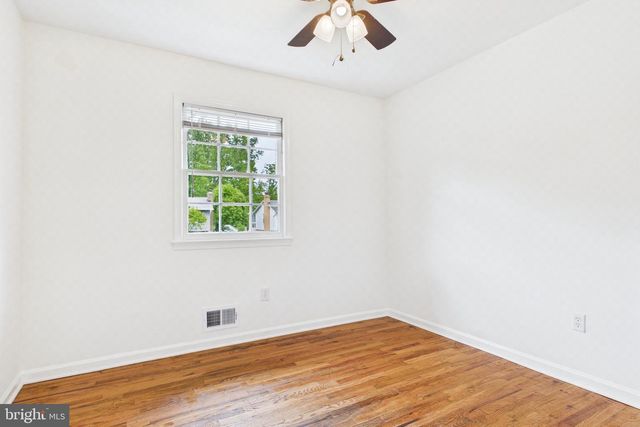 13235 STURBRIDGE RD, Woodbridge, VA 22192
