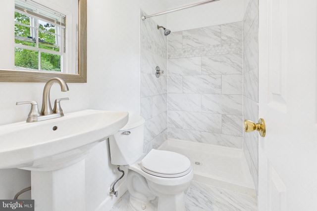 13235 STURBRIDGE RD, Woodbridge, VA 22192
