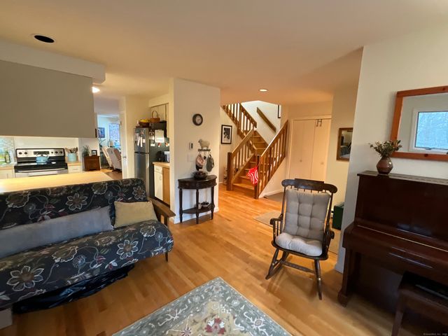 431 Trailsend Drive 431, Torrington, CT 06790