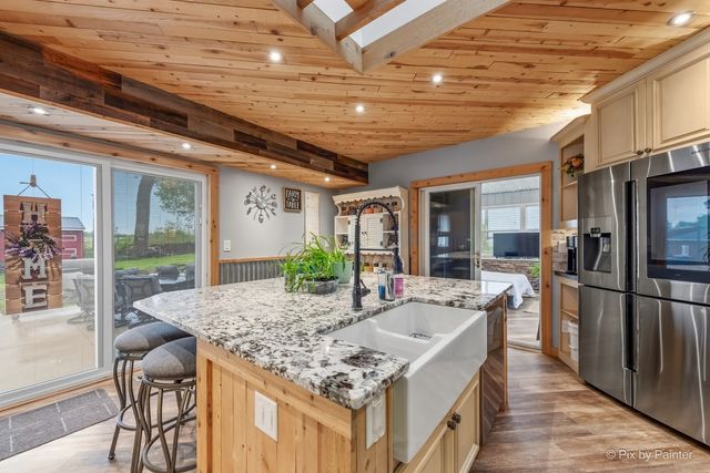 2S919 Dauberman Road, Elburn, IL 60119