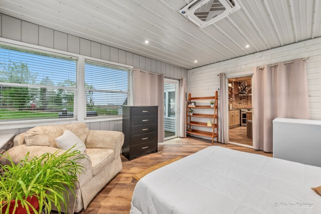 2S919 Dauberman Road, Elburn, IL 60119
