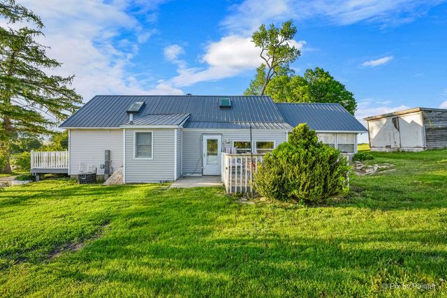 2S919 Dauberman Road, Elburn, IL 60119