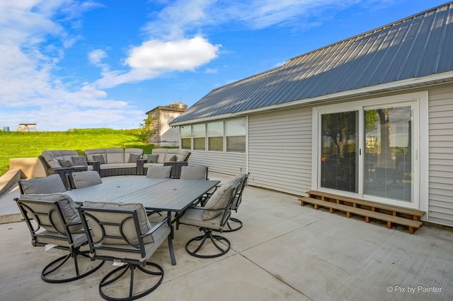 2S919 Dauberman Road, Elburn, IL 60119