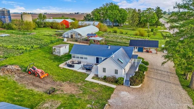 2S919 Dauberman Road, Elburn, IL 60119