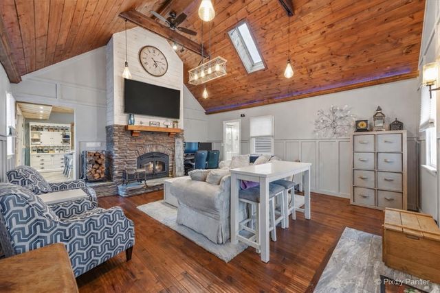 2S919 Dauberman Road, Elburn, IL 60119