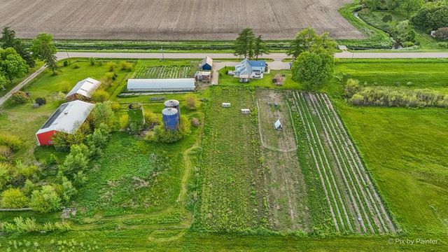 2S919 Dauberman Road, Elburn, IL 60119
