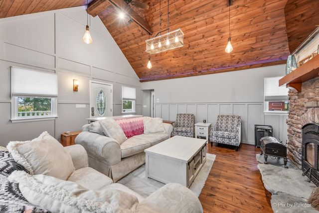 2S919 Dauberman Road, Elburn, IL 60119