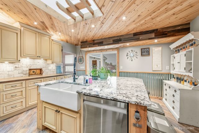 2S919 Dauberman Road, Elburn, IL 60119