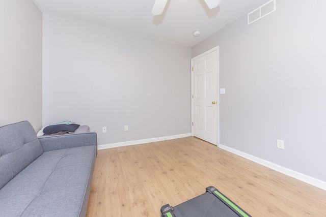 409 Maple Street, Ypsilanti City, MI 48198