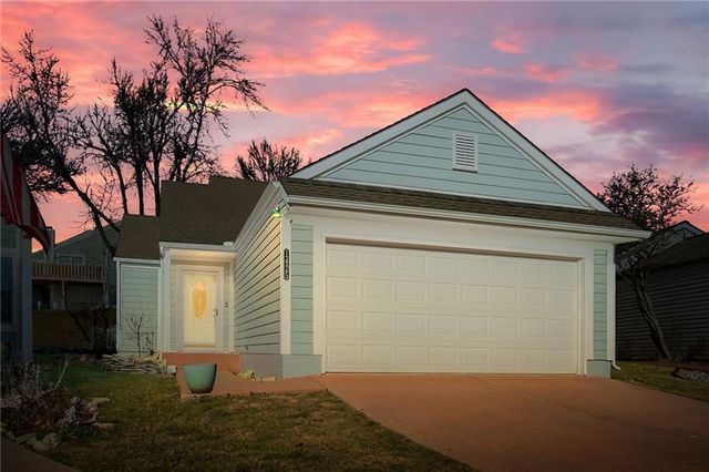 1425 Birdseye Court, Blue Springs, MO 64015