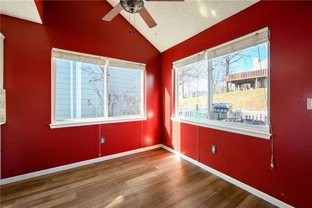 1425 Birdseye Court, Blue Springs, MO 64015