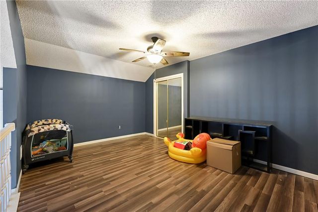 1425 Birdseye Court, Blue Springs, MO 64015