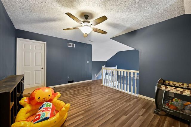 1425 Birdseye Court, Blue Springs, MO 64015