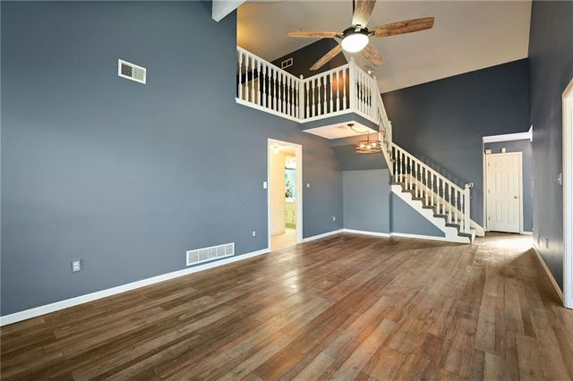 1425 Birdseye Court, Blue Springs, MO 64015