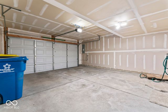 12726 Hannah Hill Road, Fishers, IN 46037