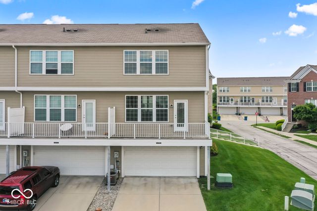 12726 Hannah Hill Road, Fishers, IN 46037