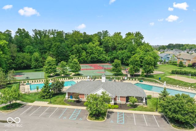 12726 Hannah Hill Road, Fishers, IN 46037