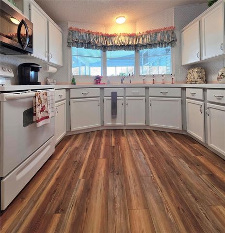 5350 AMANDA STREET, Zephyrhills, FL 33542