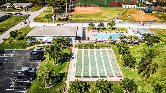 310 Main Boulevard C, Boynton Beach, FL 33435