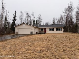 4830 W Hidden Paradise Road, Wasilla, AK 99623
