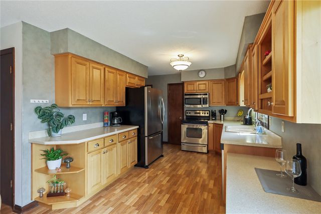 2543 29th Avenue, Marion, IA 52302