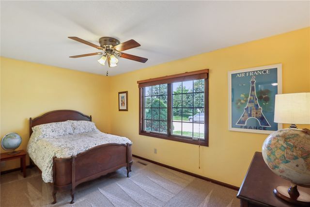 2543 29th Avenue, Marion, IA 52302