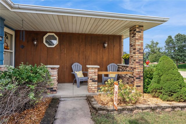 2543 29th Avenue, Marion, IA 52302