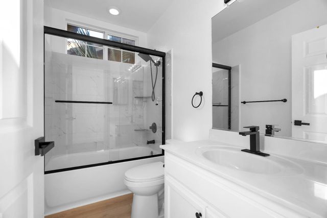 2280 Gibralter Ln, Tracy, CA 95377