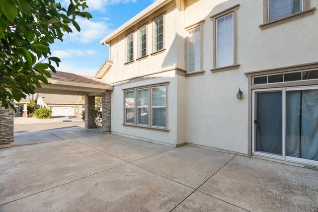 2280 Gibralter Ln, Tracy, CA 95377