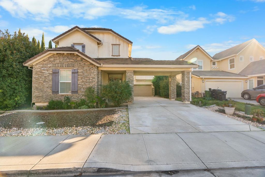 2280 Gibralter Ln, Tracy, CA 95377