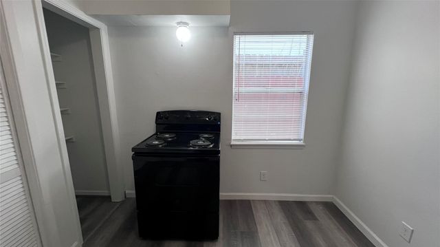 1325 Herkimer Street 2, Houston, TX 77008