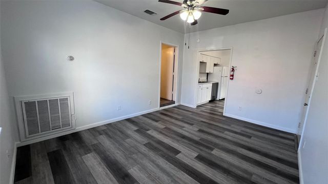 1325 Herkimer Street 2, Houston, TX 77008