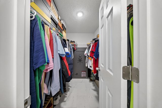 949 SW Fisherman Avenue, Port St Lucie, FL 34953