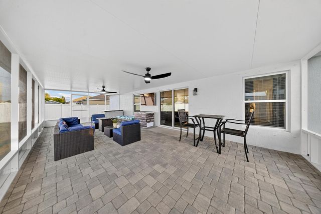 949 SW Fisherman Avenue, Port St Lucie, FL 34953