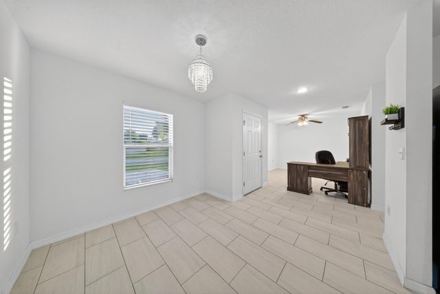 949 SW Fisherman Avenue, Port St Lucie, FL 34953