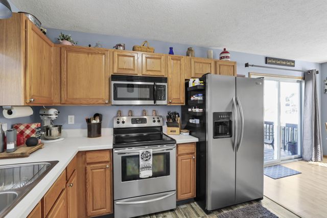 67 Gala Avenue, Pataskala, OH 43062