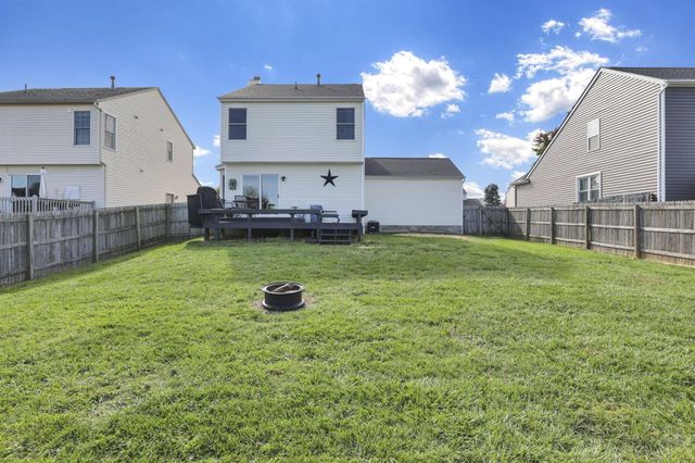 67 Gala Avenue, Pataskala, OH 43062