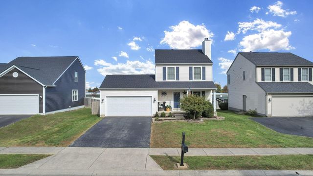 67 Gala Avenue, Pataskala, OH 43062