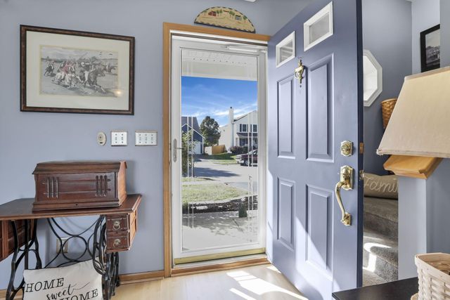 67 Gala Avenue, Pataskala, OH 43062