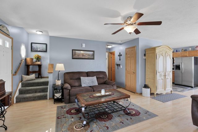 67 Gala Avenue, Pataskala, OH 43062