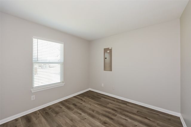 4800 Baldwin Street, Dallas, TX 75210