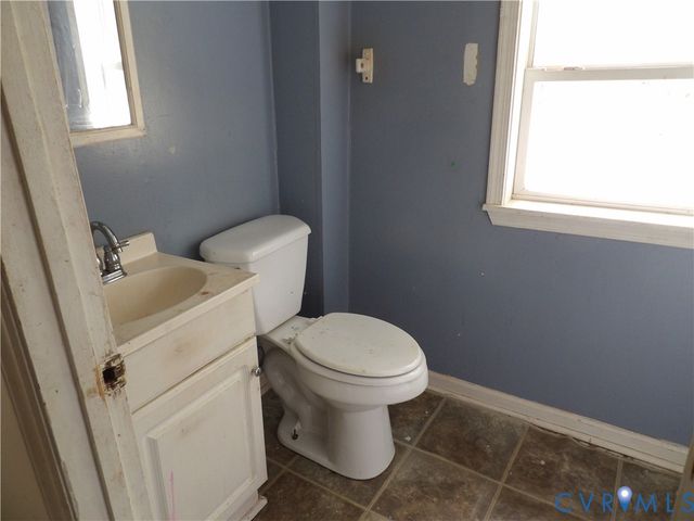 4221 River Rd, South Chesterfield, VA 23803