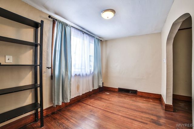 240 Lackawanna Avenue, Cheektowaga, NY 14212